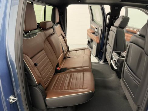 Used 2024 GMC Sierra 1500 Denali Ultimate image 18