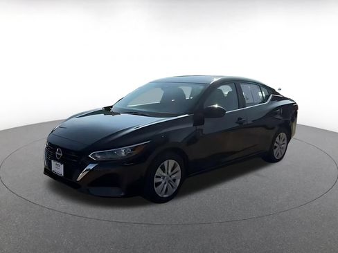 Used 2025 Nissan Sentra S FWD image 7