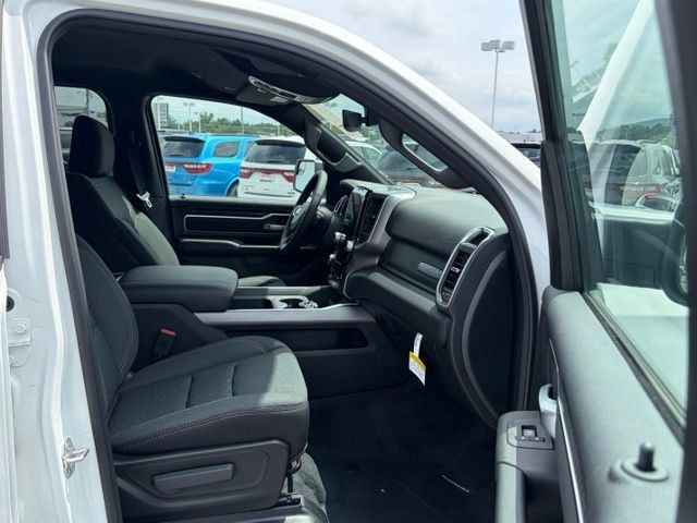 New 2026 RAM 1500 Big Horn AWD/4WD image 28