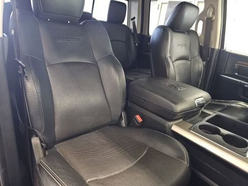 Used 2014 RAM 1500 Laramie w/ Trailer Tow Group image 13