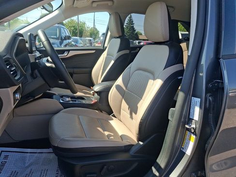 Used 2022 Ford Escape SEL AWD/4WD image 13