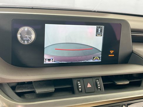 Used 2021 Lexus ES 300h w/ Premium Package FWD image 13