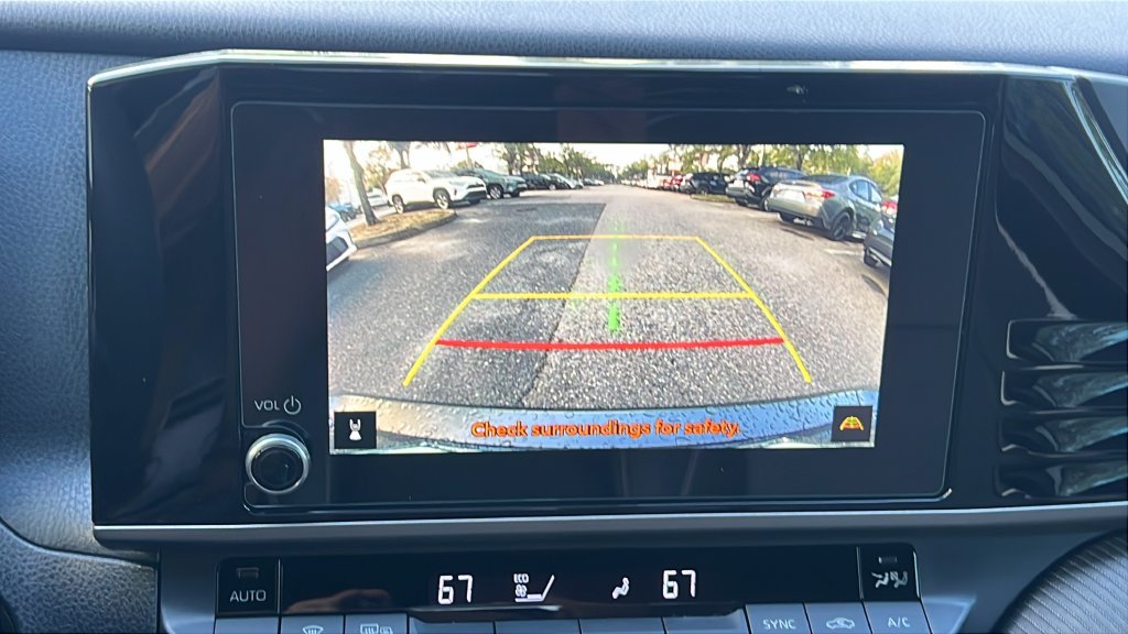 Used 2026 Toyota Camry SE FWD image 17