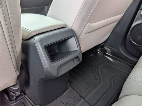 Used 2025 Honda HR-V LX image 35