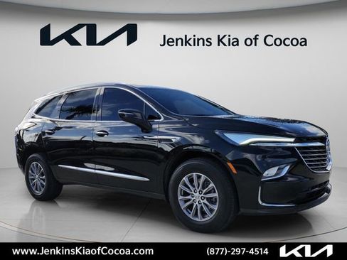 Used 2023 Buick Enclave Essence w/ Trailering Package, 5000 lbs. FWD image 1