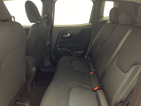 Used 2020 Jeep Renegade Sport FWD image 18