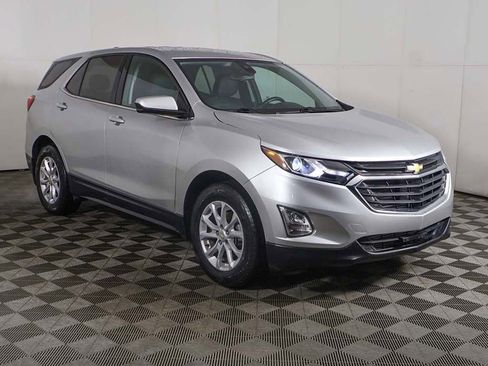 Used 2020 Chevrolet Equinox LT w/ Driver Convenience Package image 48