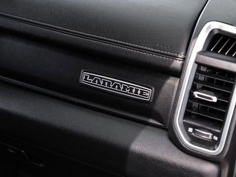 Used 2022 RAM 1500 Laramie AWD/4WD image 33