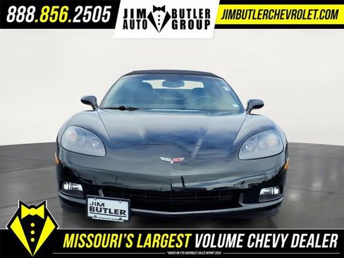 Used 2006 Chevrolet Corvette Base w/ Preferred Equipment Group image 21