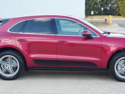 Used 2016 Porsche Macan S image 3