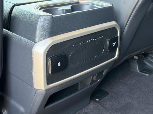 Certified 2022 Ford Expedition XLT RWD image 18