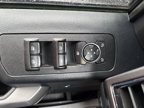 Used 2019 Ford F150 XLT w/ Equipment Group 302A Luxury AWD/4WD image 28