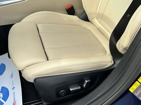 Certified 2023 BMW i4 eDrive35 image 17