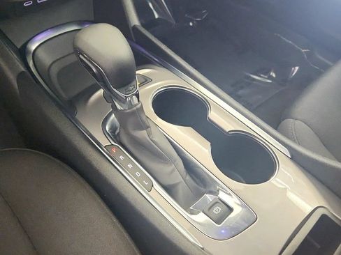 Used 2024 Chevrolet Malibu LT FWD image 16