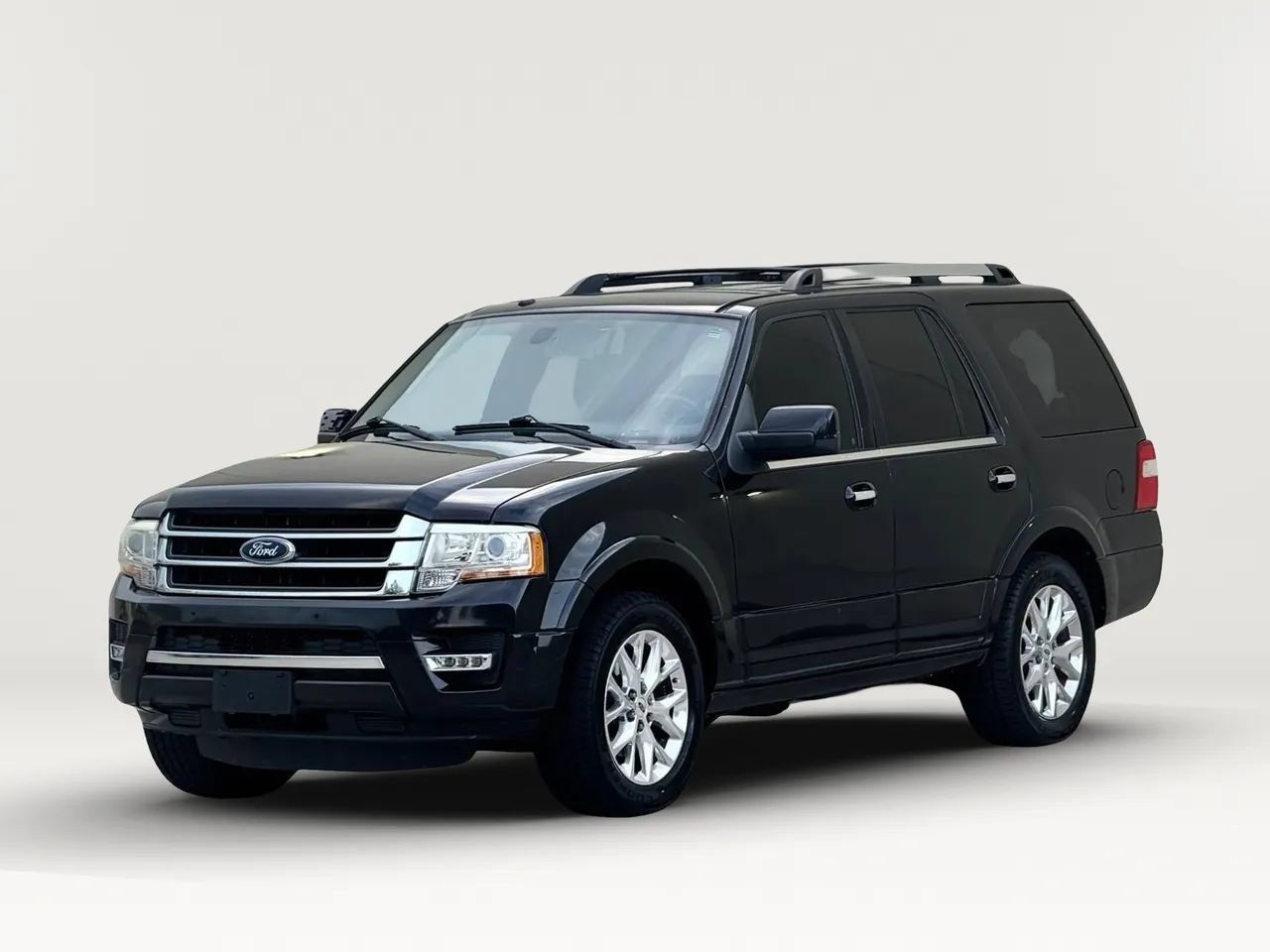 Used 2015 Ford Expedition Limited w/ Equipment Group 301A RWD image 4