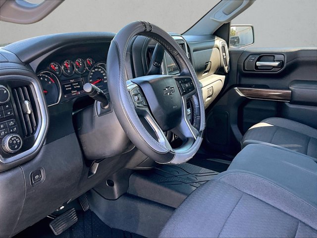 Used 2019 Chevrolet Silverado 1500 RST w/ True North Edition AWD/4WD image 14