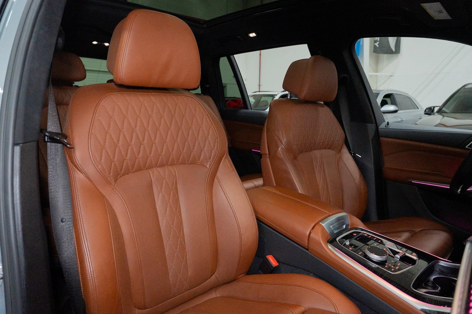 Used 2023 BMW X7 M60i AWD/4WD image 53