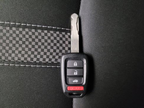 Used 2021 Honda Civic LX image 32