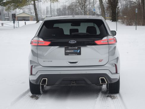 Used 2020 Ford Edge ST image 25
