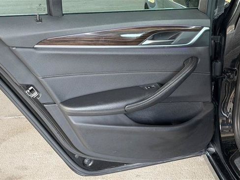 Used 2018 BMW 540i xDrive AWD/4WD image 41