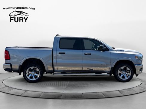 Used 2025 RAM 1500 Big Horn AWD/4WD image 2