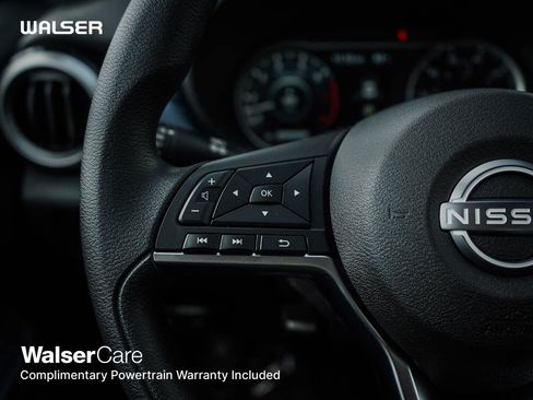 New 2025 Nissan Versa SV image 18