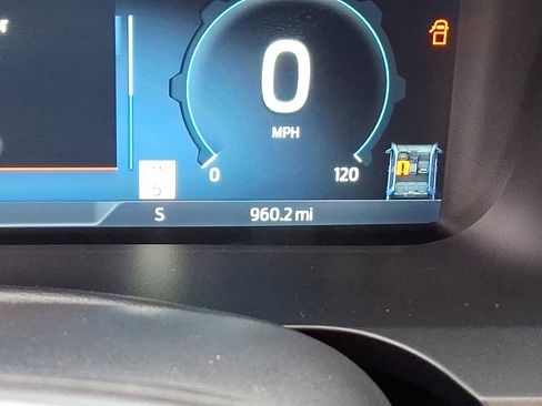 Used 2025 Ford F150 Lightning Flash image 20