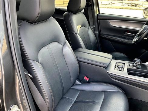 Used 2024 MAZDA CX-90 3.3 Turbo w/ Preferred Plus image 6