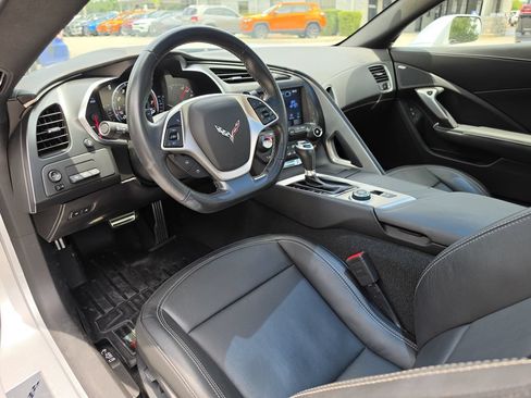 Used 2019 Chevrolet Corvette Grand Sport RWD image 12