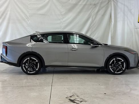 New 2026 Kia K4 GT-Line Turbo FWD image 3
