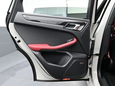 New 2026 Porsche Macan S AWD/4WD image 13