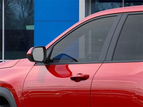 New 2026 Chevrolet Equinox LT w/ Convenience Package II image 12