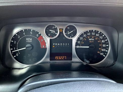 Used 2008 HUMMER H3 Luxury AWD/4WD image 11