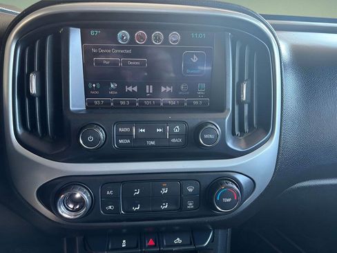 Used 2016 Chevrolet Colorado LT w/ LT Convenience Package image 12