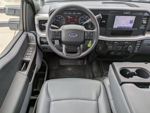 New 2025 Ford F450 XL image 18