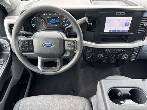 Certified 2025 Ford F250 XL w/ STX Appearance Package AWD/4WD image 18