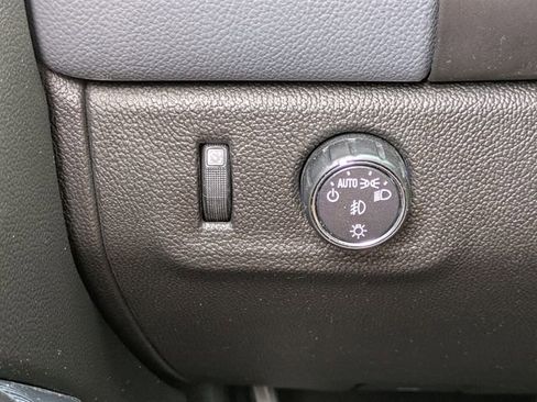 Used 2016 Chevrolet Colorado Z71 image 24