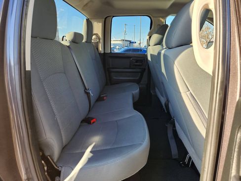 Used 2018 RAM 1500 Express w/ Express Value Package AWD/4WD image 14