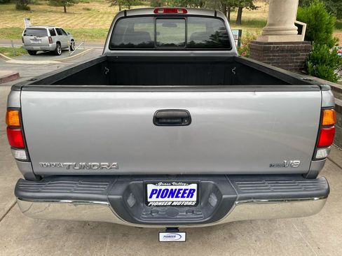 Used 2002 Toyota Tundra SR5 RWD image 4
