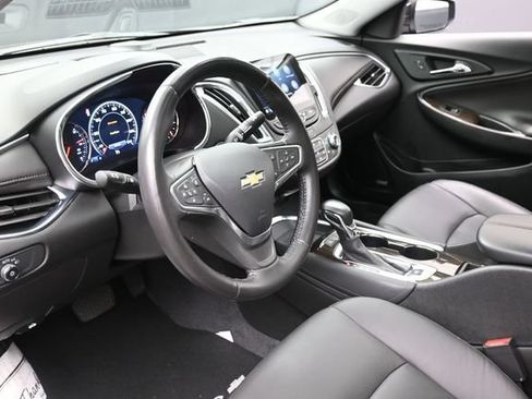 Used 2022 Chevrolet Malibu Premier FWD image 14