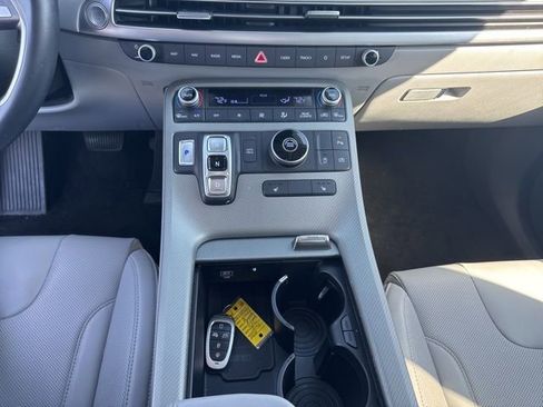 Used 2025 Hyundai Palisade SEL image 12