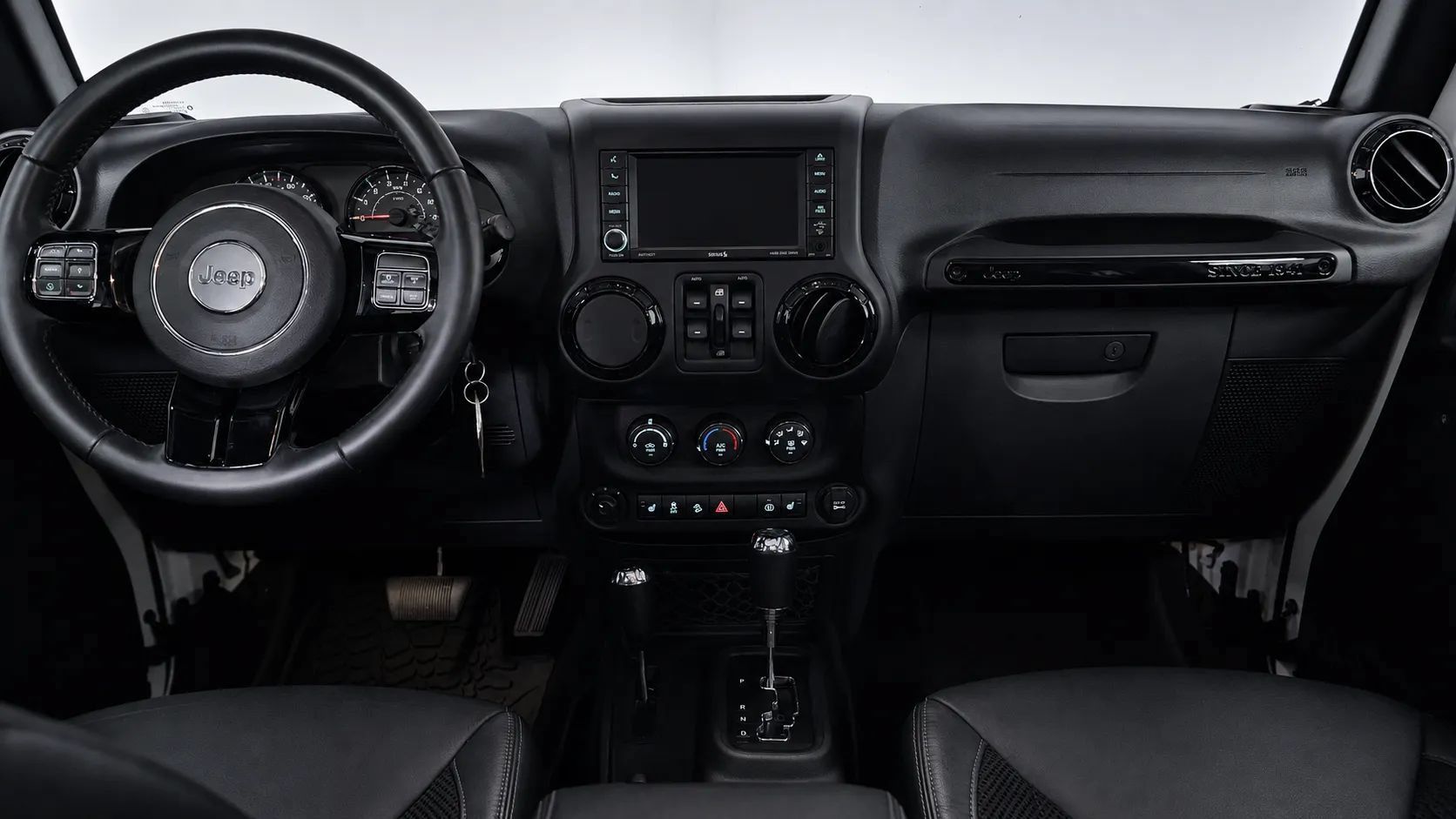 Used 2017 Jeep Wrangler Unlimited Sahara AWD/4WD image 14