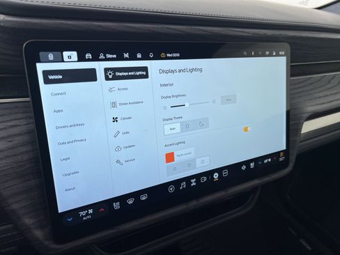 Used 2022 Rivian R1T Launch Edition image 28