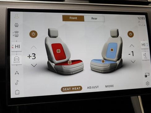 Used 2025 Land Rover Range Rover Sport SE image 11