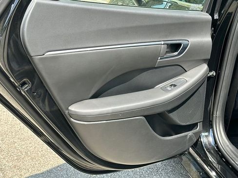 Used 2023 Hyundai Sonata SEL w/ Cargo Package FWD image 12