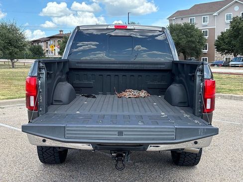 Used 2018 Ford F150 Lariat w/ Equipment Group 502A Luxury AWD/4WD image 6