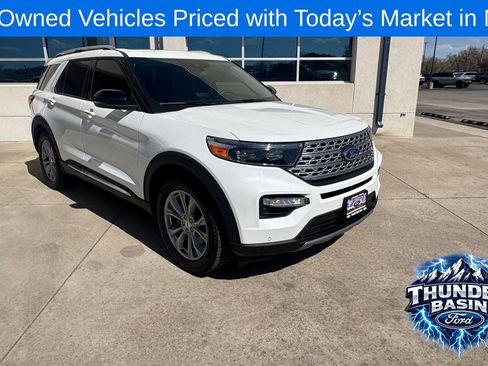 Used 2023 Ford Explorer Limited w/ Limited Technology Package AWD/4WD image 10