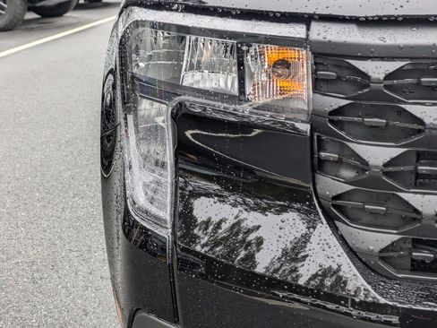 New 2025 Ford Maverick XL w/ 4K Tow Package image 10