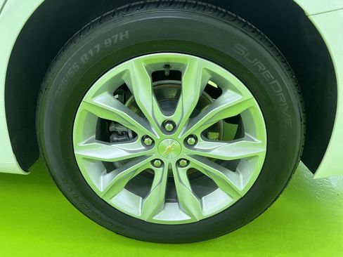 Used 2023 Chevrolet Malibu LT FWD image 15