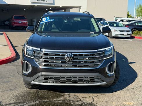 New 2026 Volkswagen Atlas SE AWD/4WD image 4